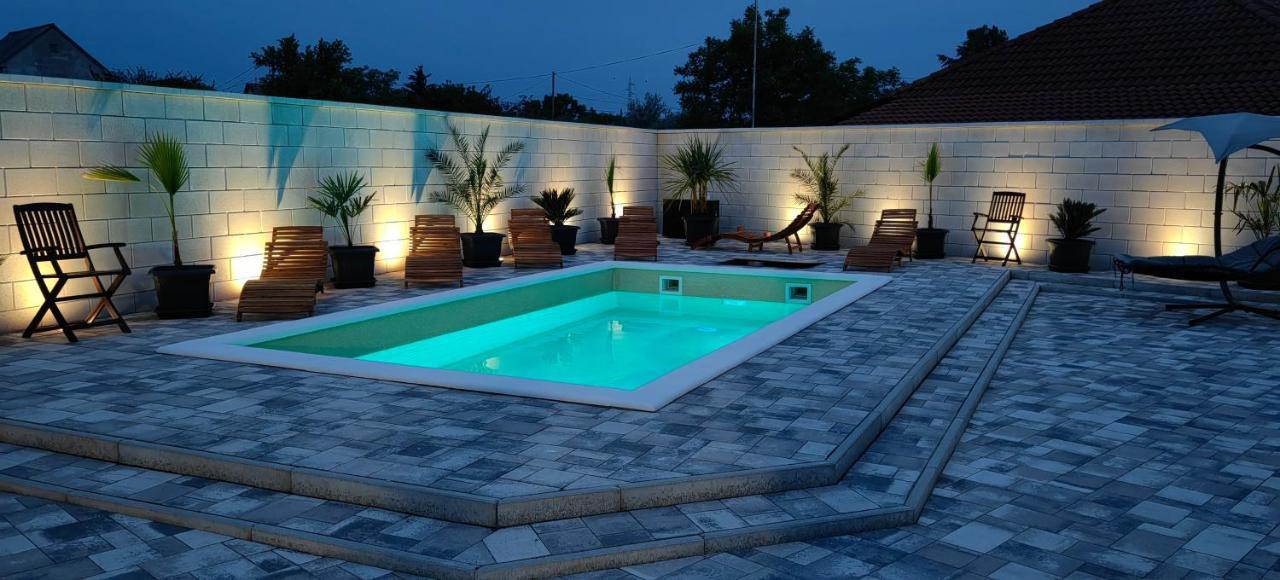 Siofok Apartman ภายนอก รูปภาพ