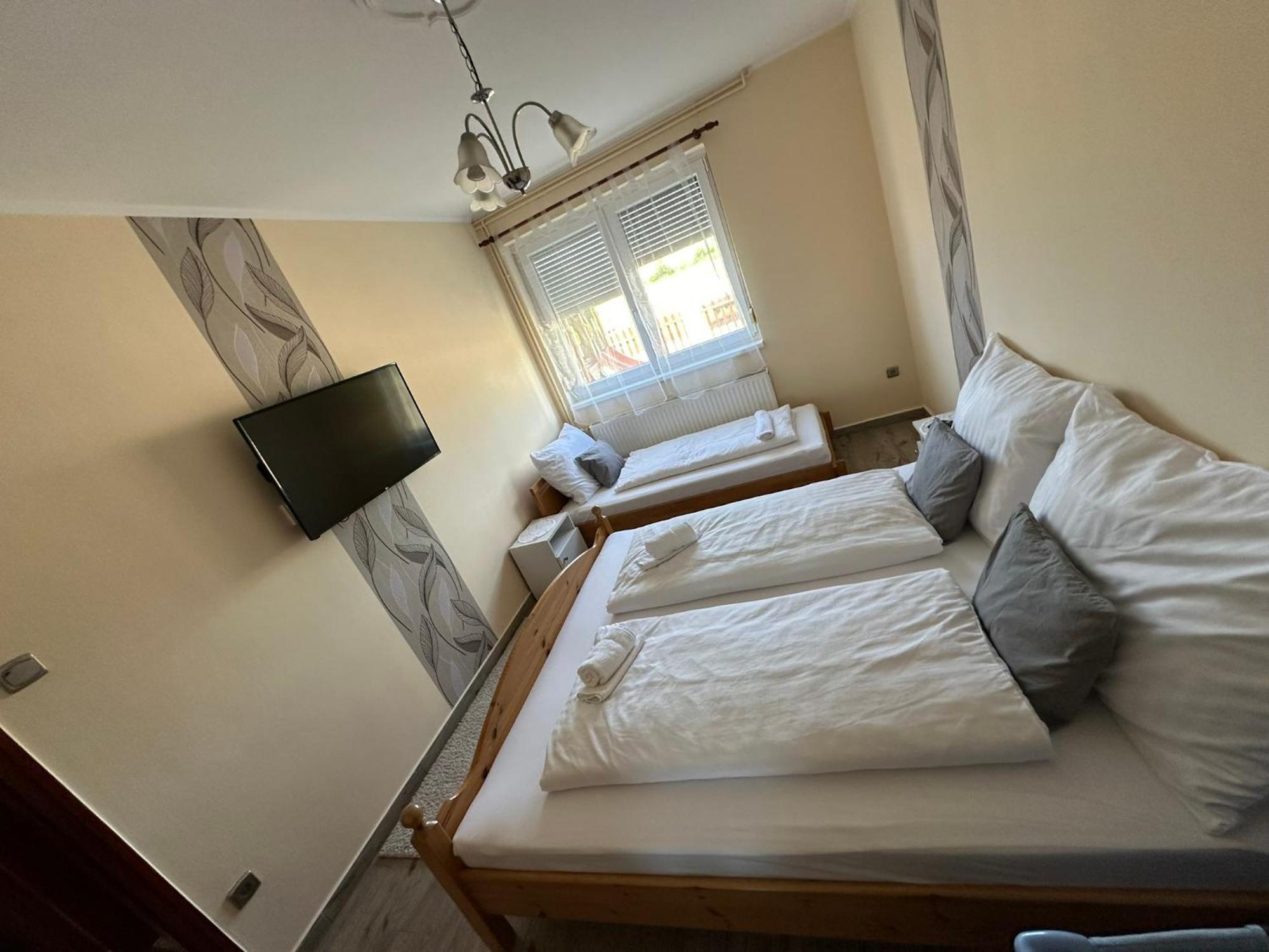 Siofok Apartman ภายนอก รูปภาพ